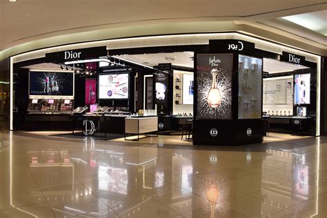 dior store in oman